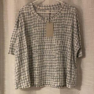 Poetry linen tunic